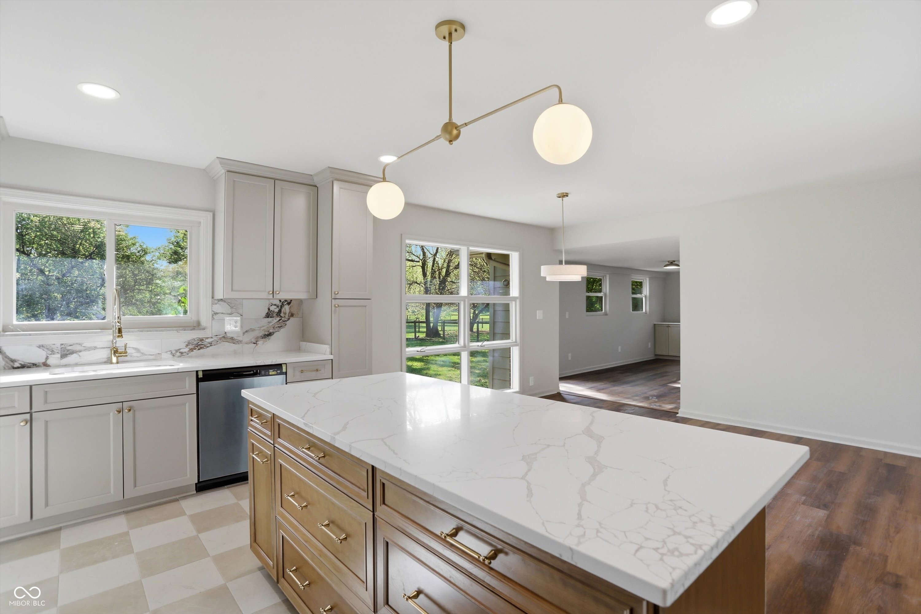 5841 N Parker Avenue