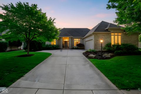 Photo of 12985 Abraham Run, Carmel, IN 46033 (MLS # 22101134)