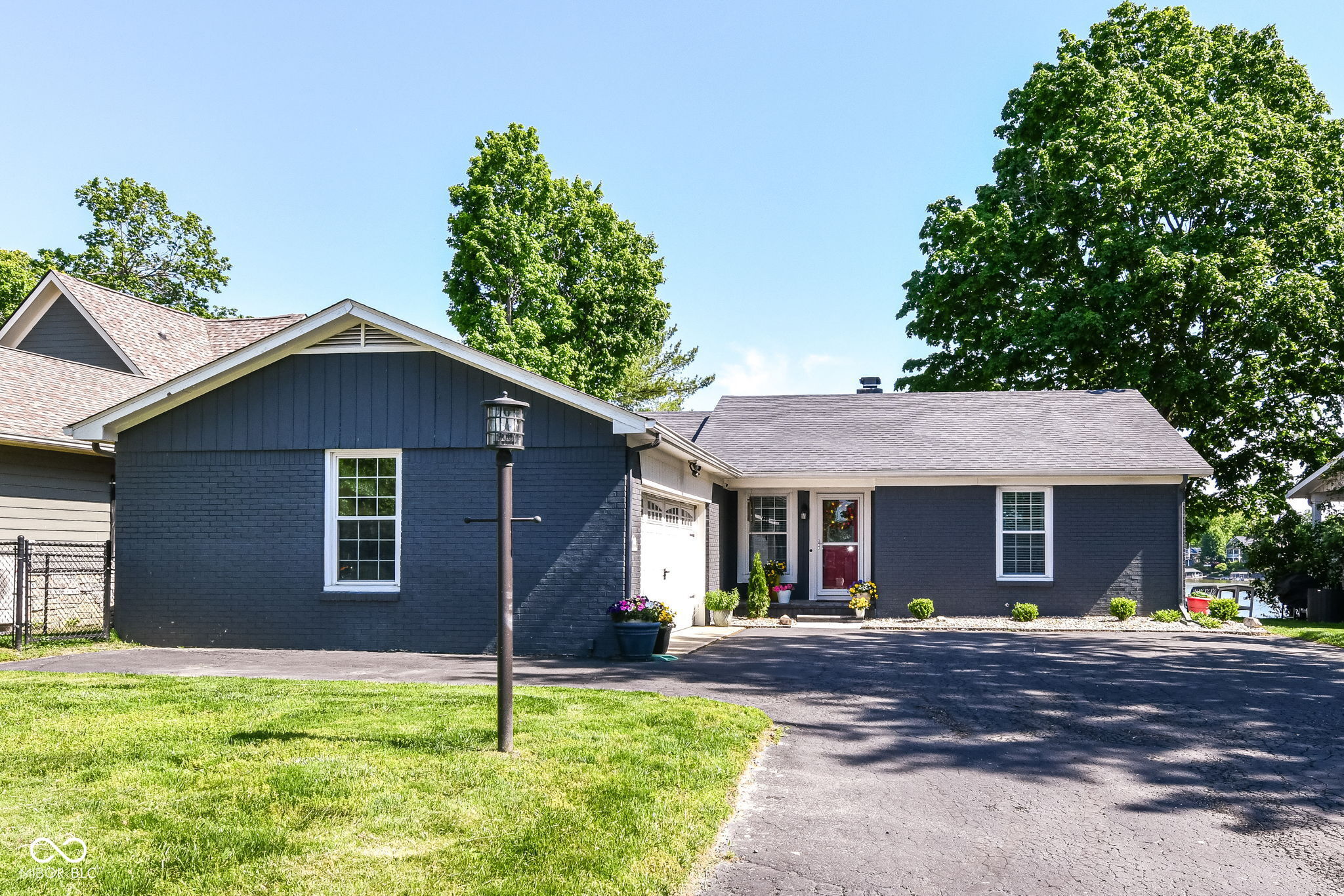 1420 Bayswater Lane