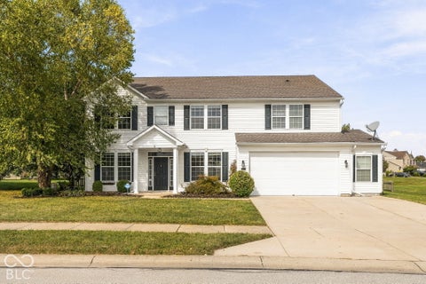 Photo of 8306 Balmoral Lane, Avon, IN 46123 (MLS # 22128551)