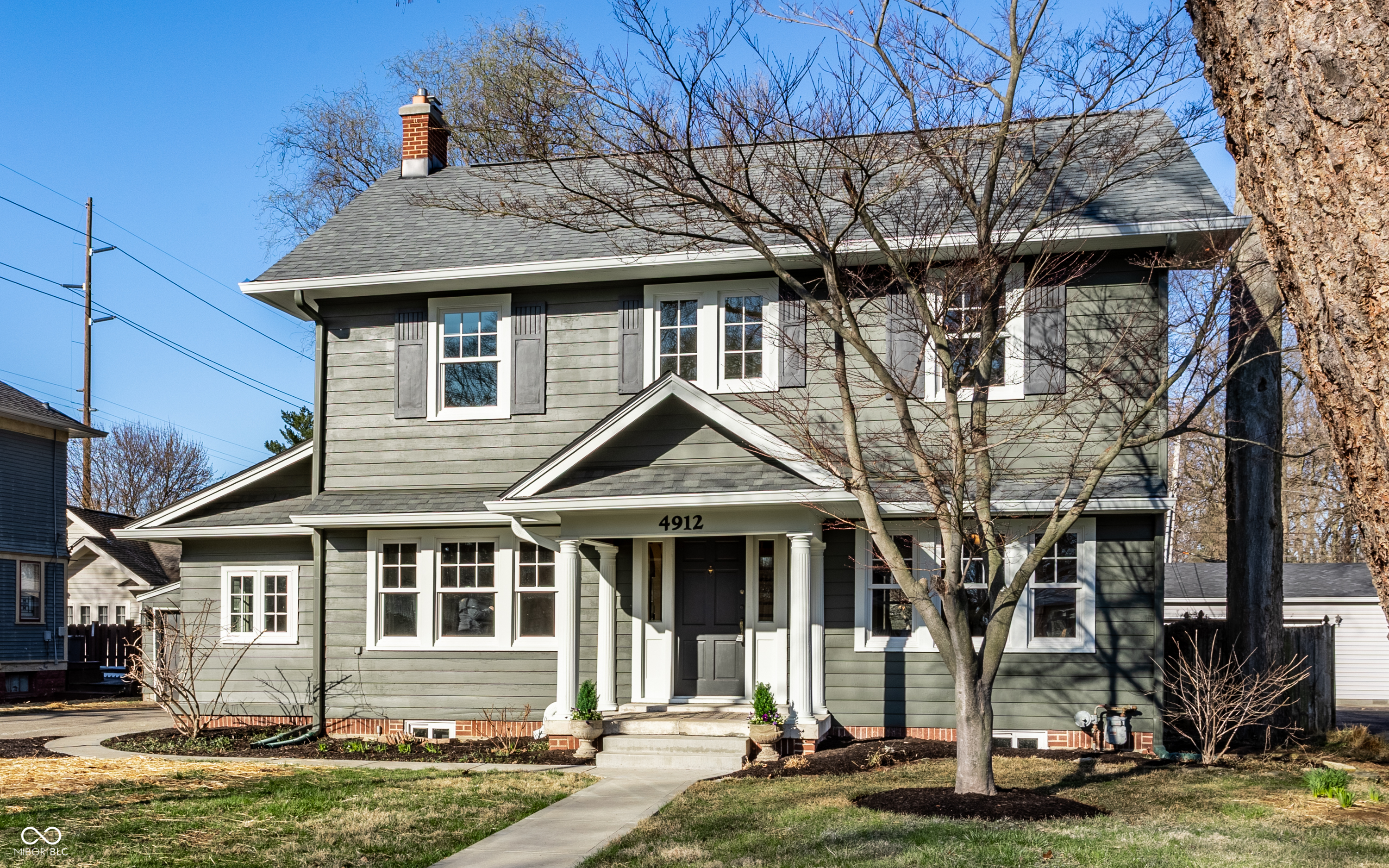 4912 Central Avenue