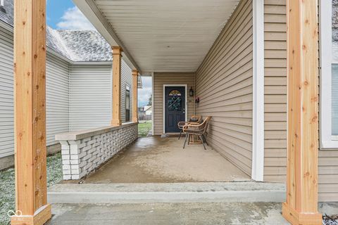 Photo of 437 Sanders Street, Indianapolis, IN 46225 (MLS # 22089734)