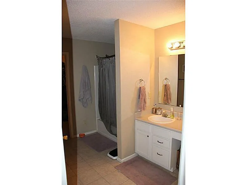 Fishers, Indiana 46038, United States, 3 Bedrooms Bedrooms, ,3 BathroomsBathrooms,Residential,Active,152015