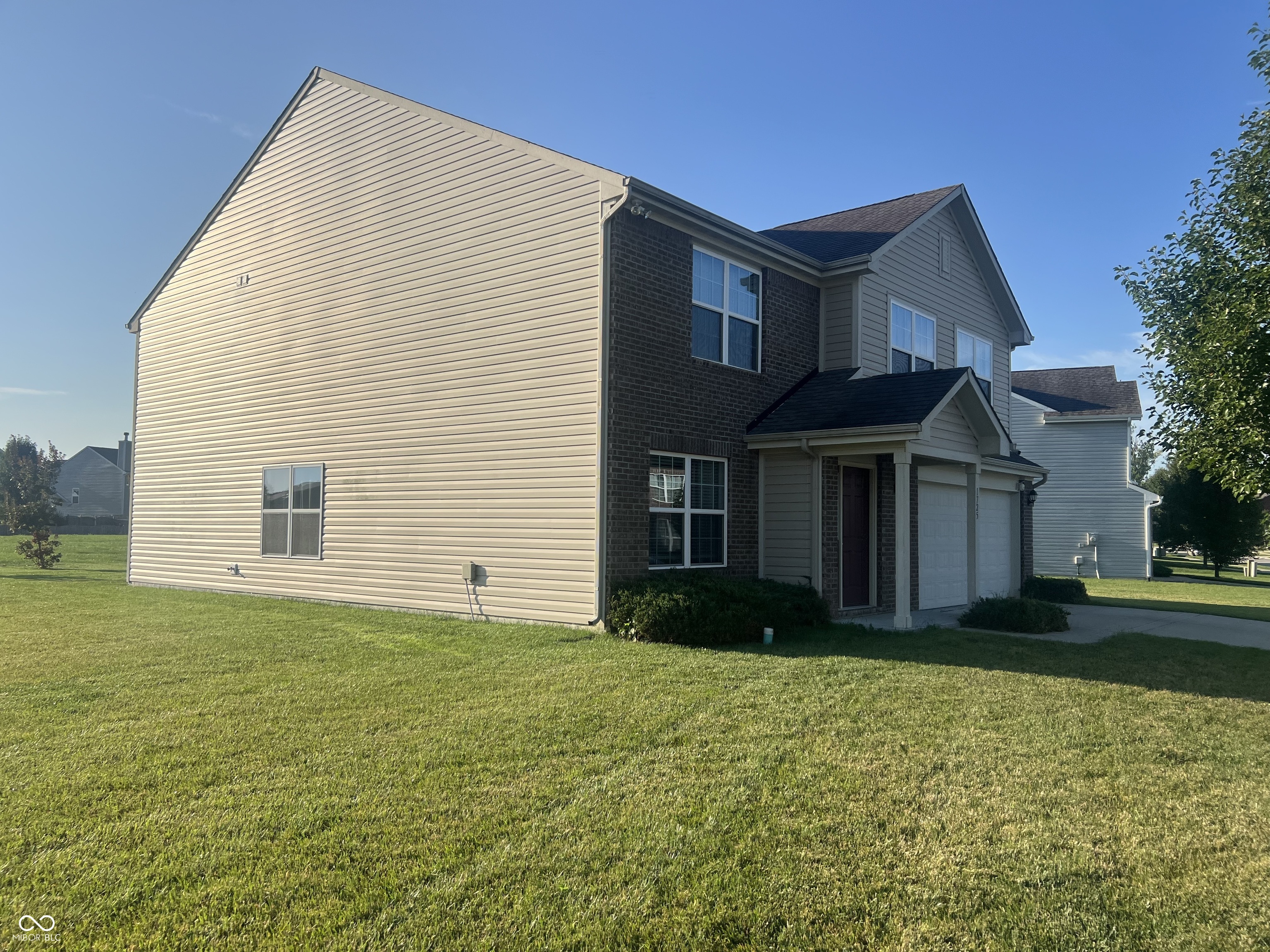 1725 James Run Way
