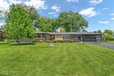 Photo of 2041 Fairway Drive, Greencastle, IN 46135 (MLS # 22098475)