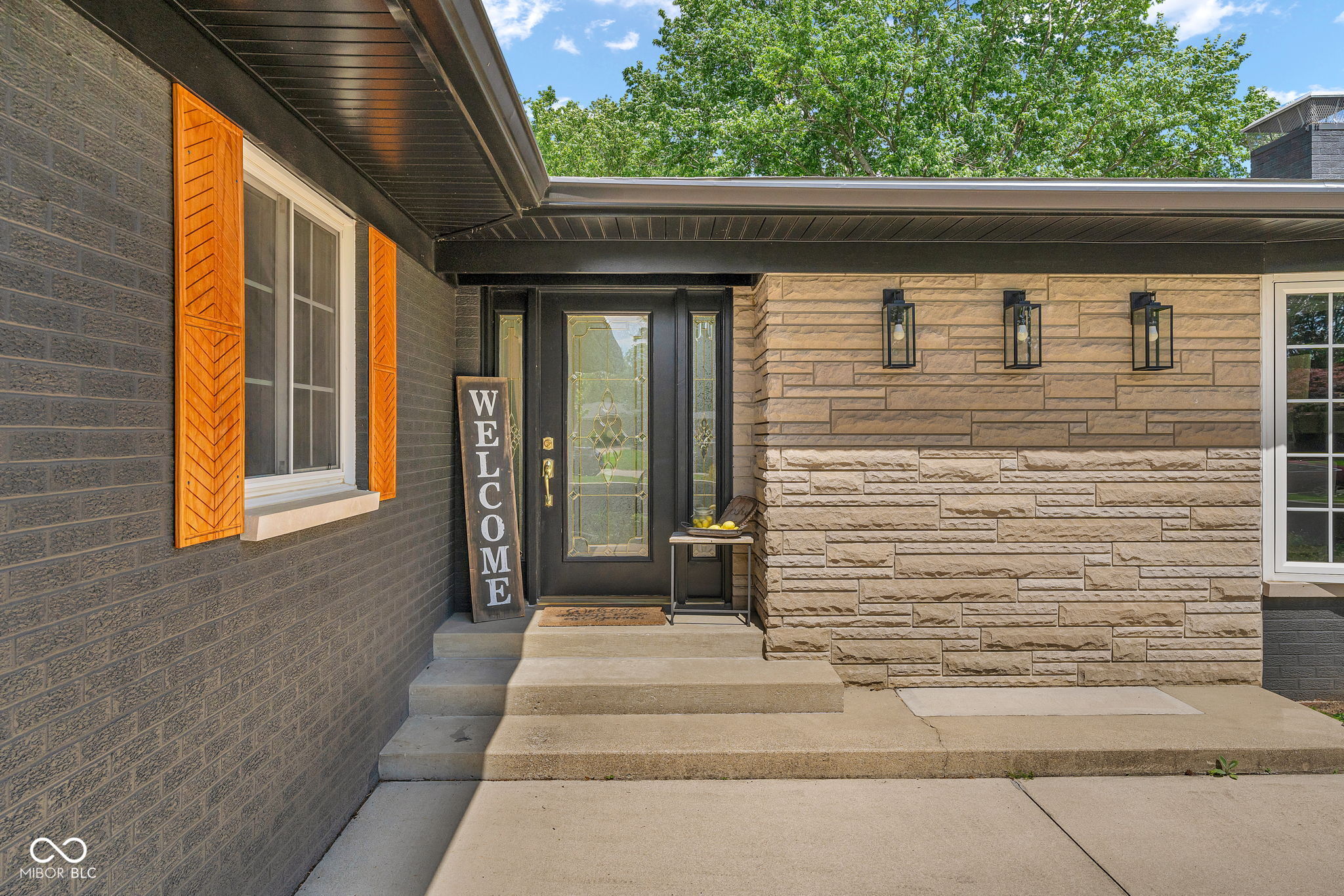 2041 Fairway Drive
