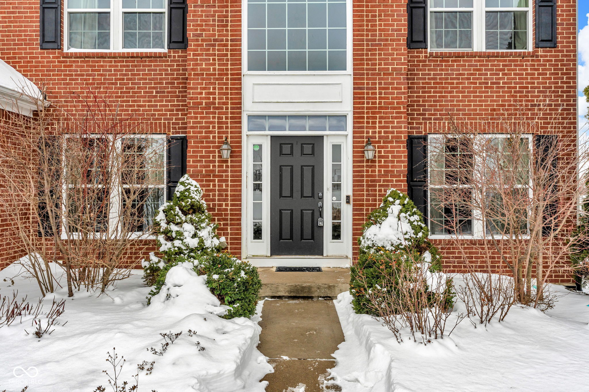 5766 Somerset Boulevard