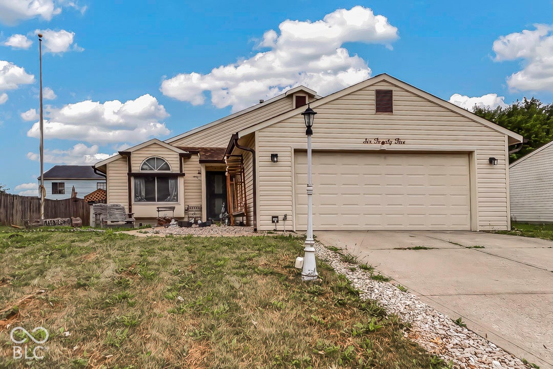 625 Woods Crossing Drive