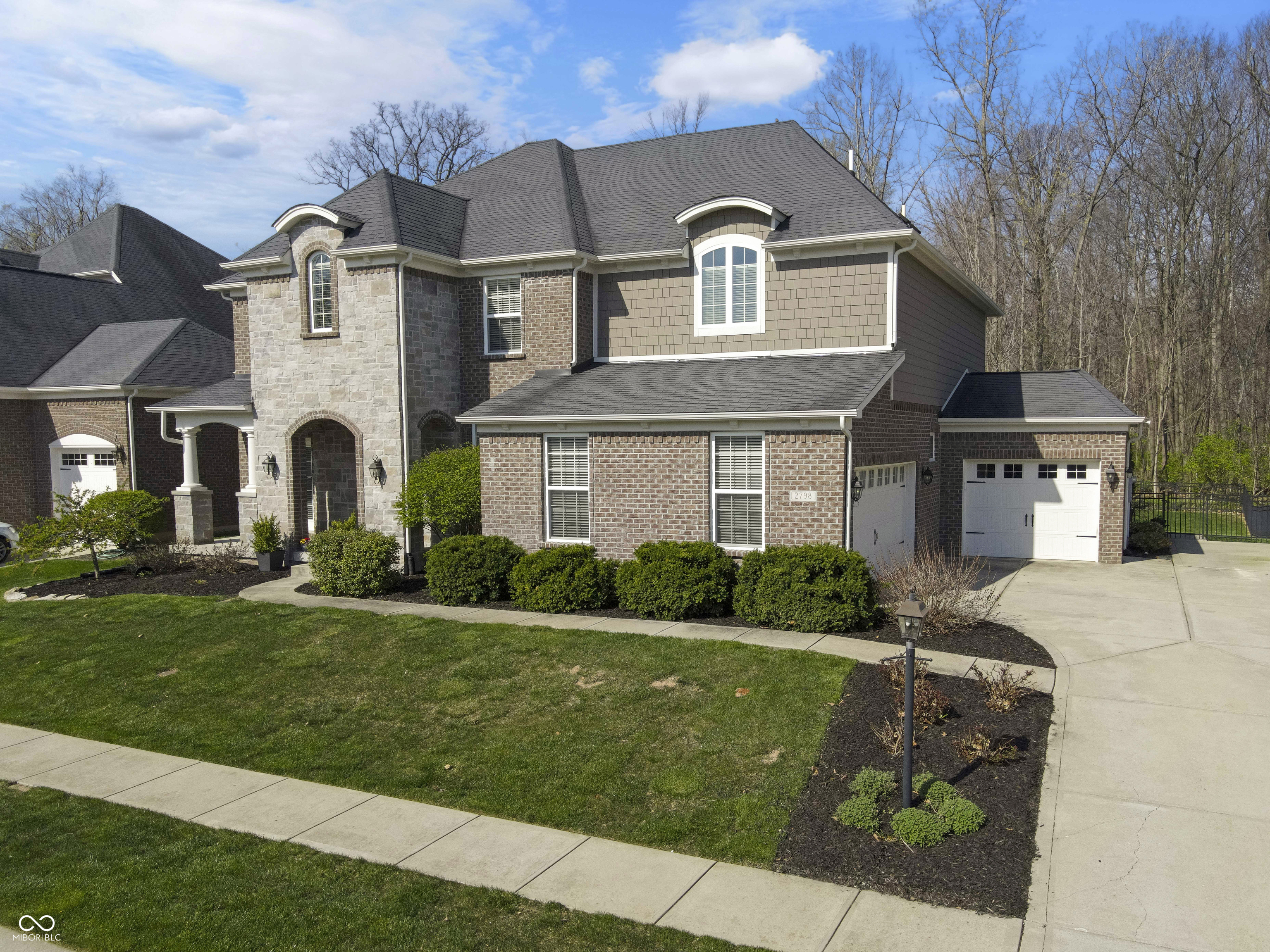 2798 W High Grove Circle