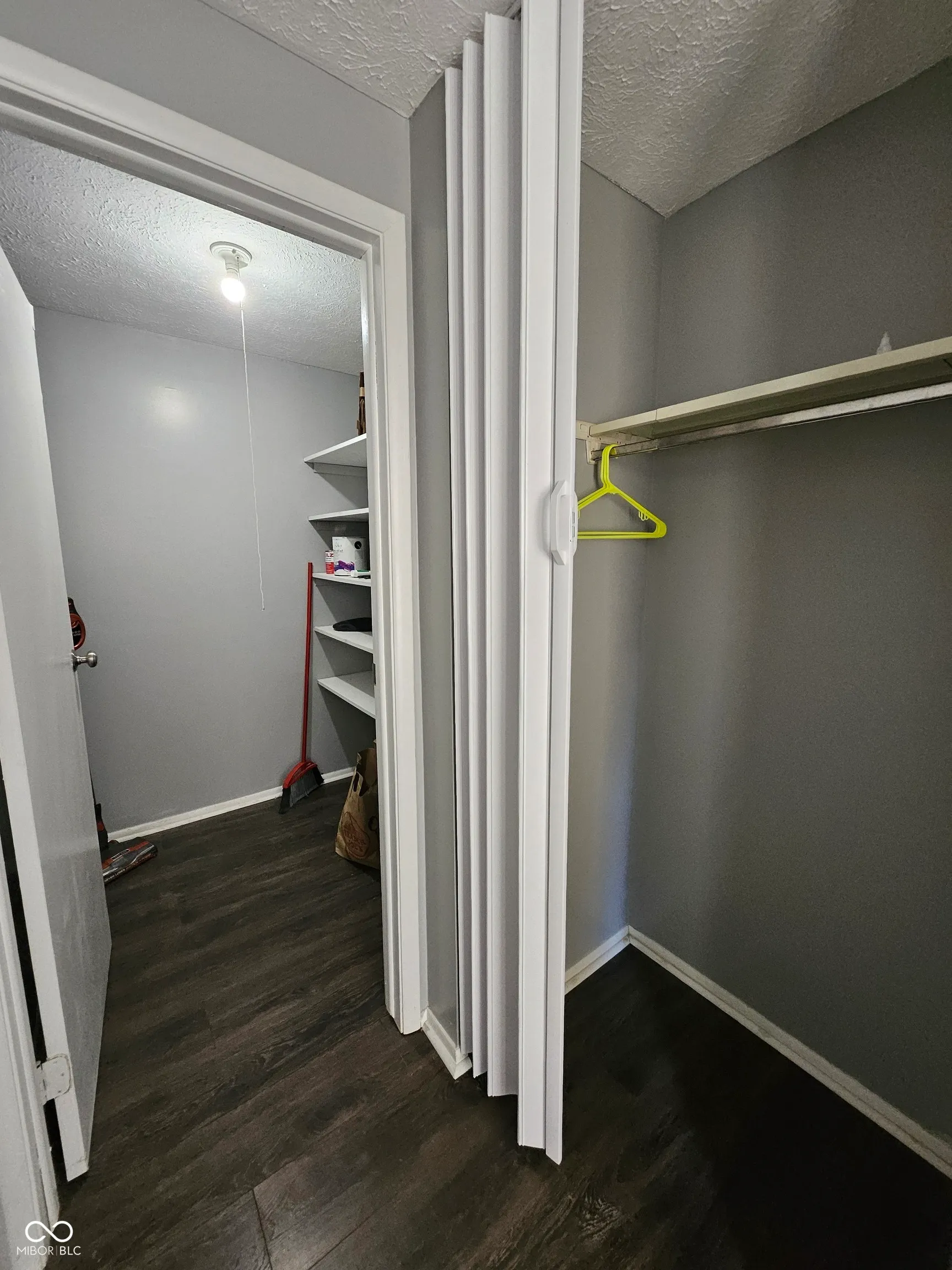 Indianapolis, Indiana 46250, United States, 2 Bedrooms Bedrooms, ,2 BathroomsBathrooms,Residential,Active,210630