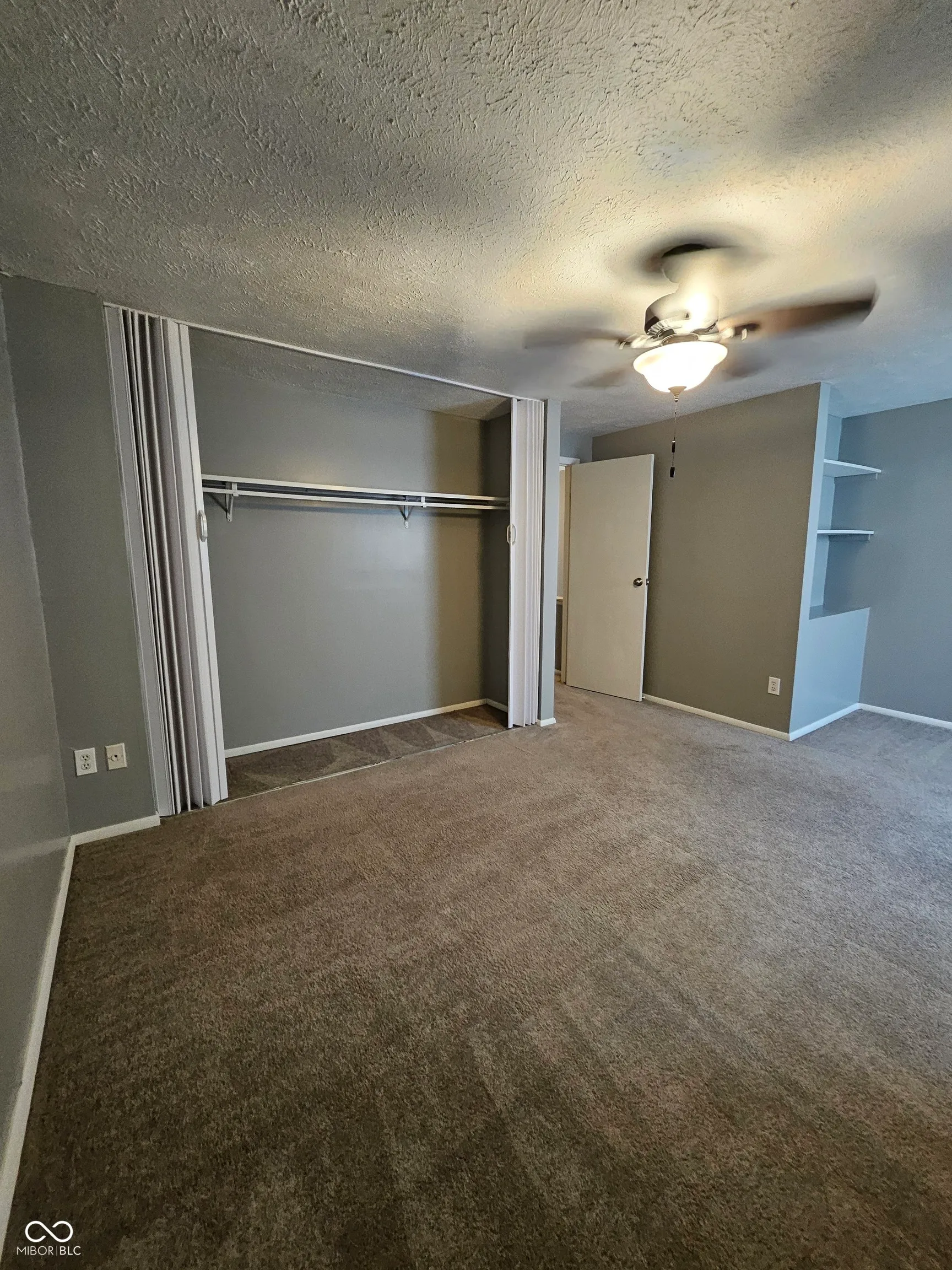 Indianapolis, Indiana 46250, United States, 2 Bedrooms Bedrooms, ,2 BathroomsBathrooms,Residential,Active,210630