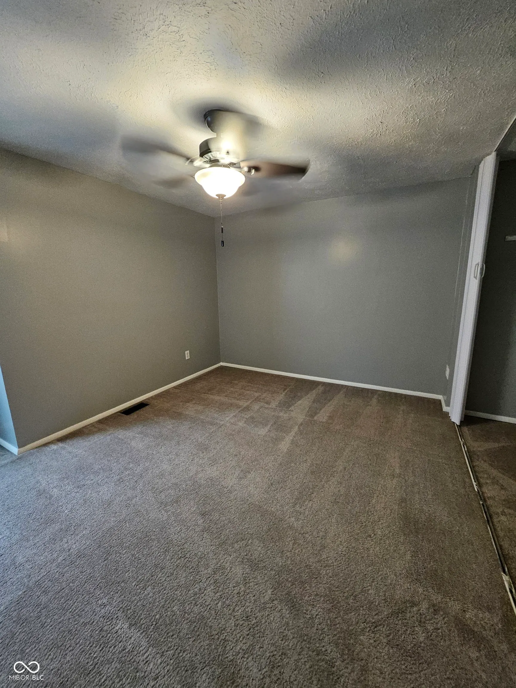 Indianapolis, Indiana 46250, United States, 2 Bedrooms Bedrooms, ,2 BathroomsBathrooms,Residential,Active,210630