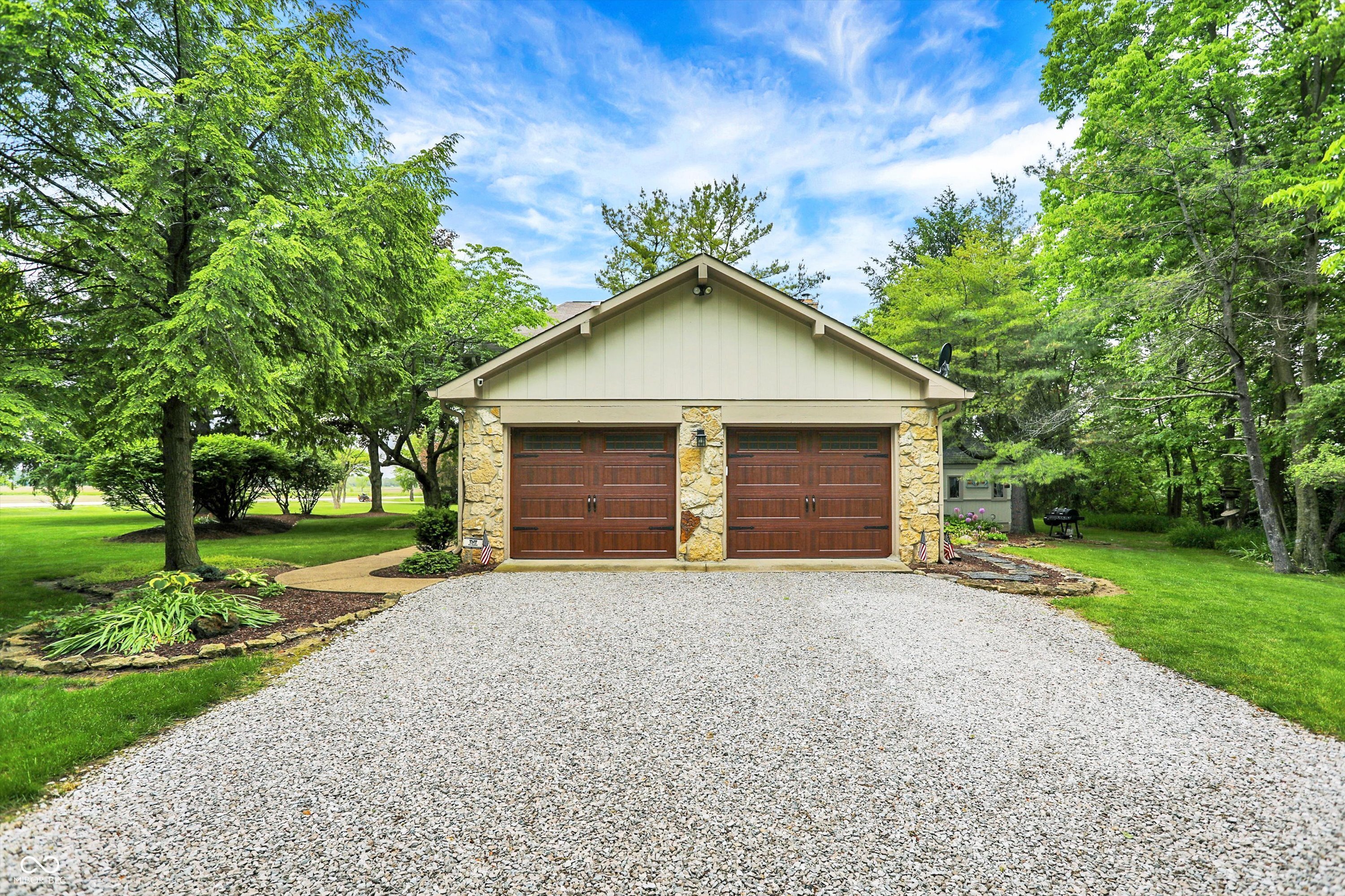 4990 E County Road 750 S