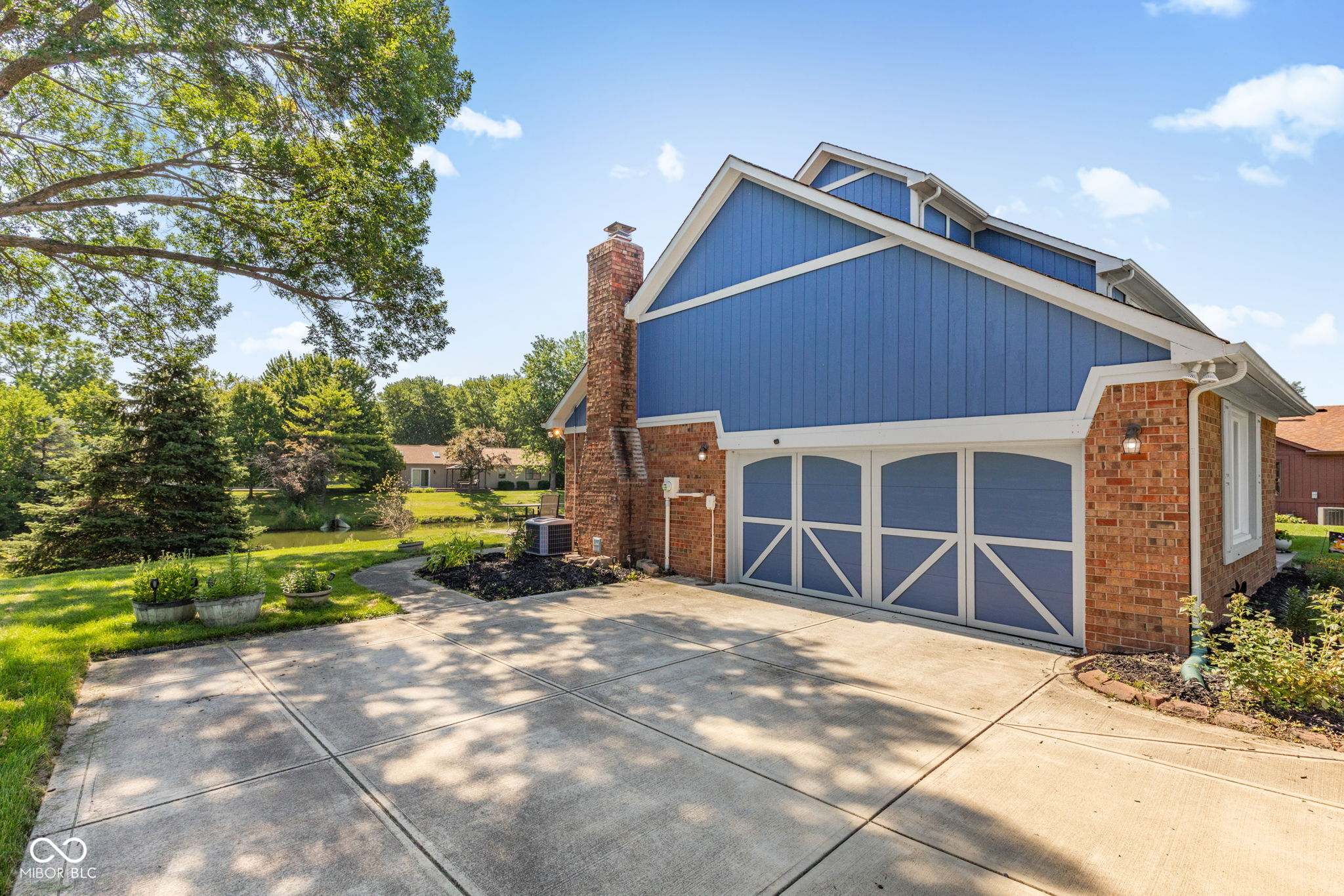 7957 Castle Lake Road