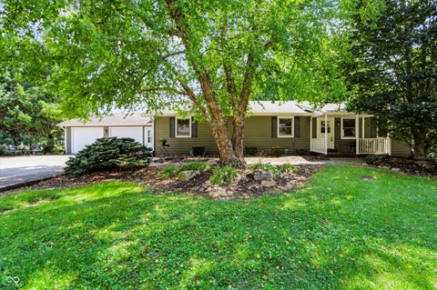 Photo of 12415 Hoover Road, Carmel, IN 46032 (MLS # 22123966)
