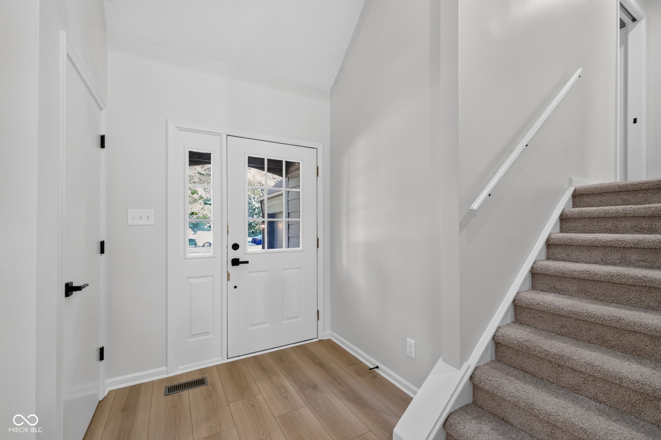 1115 Indianpipe Lane