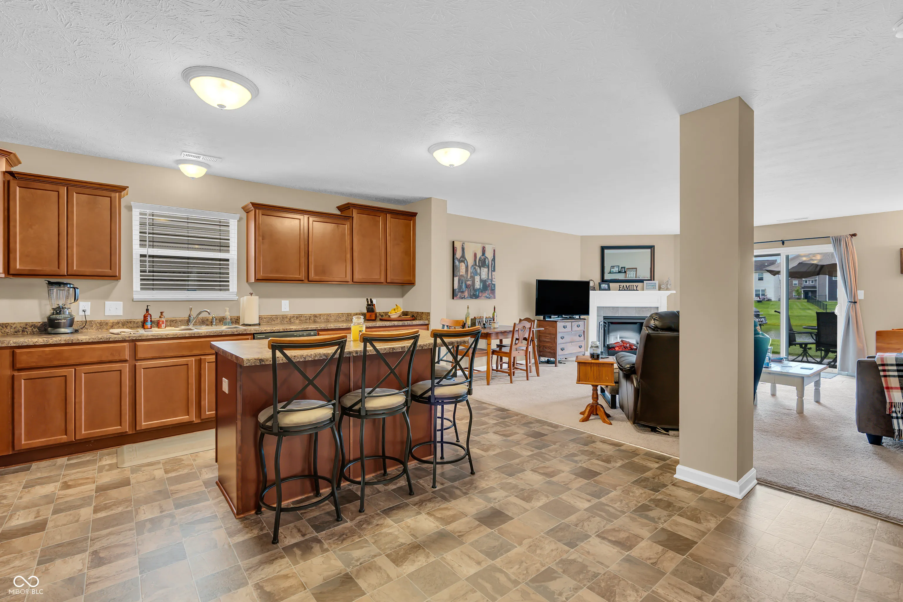 Indianapolis, Indiana 46239, United States, 3 Bedrooms Bedrooms, ,2 BathroomsBathrooms,Residential,Pending,136161