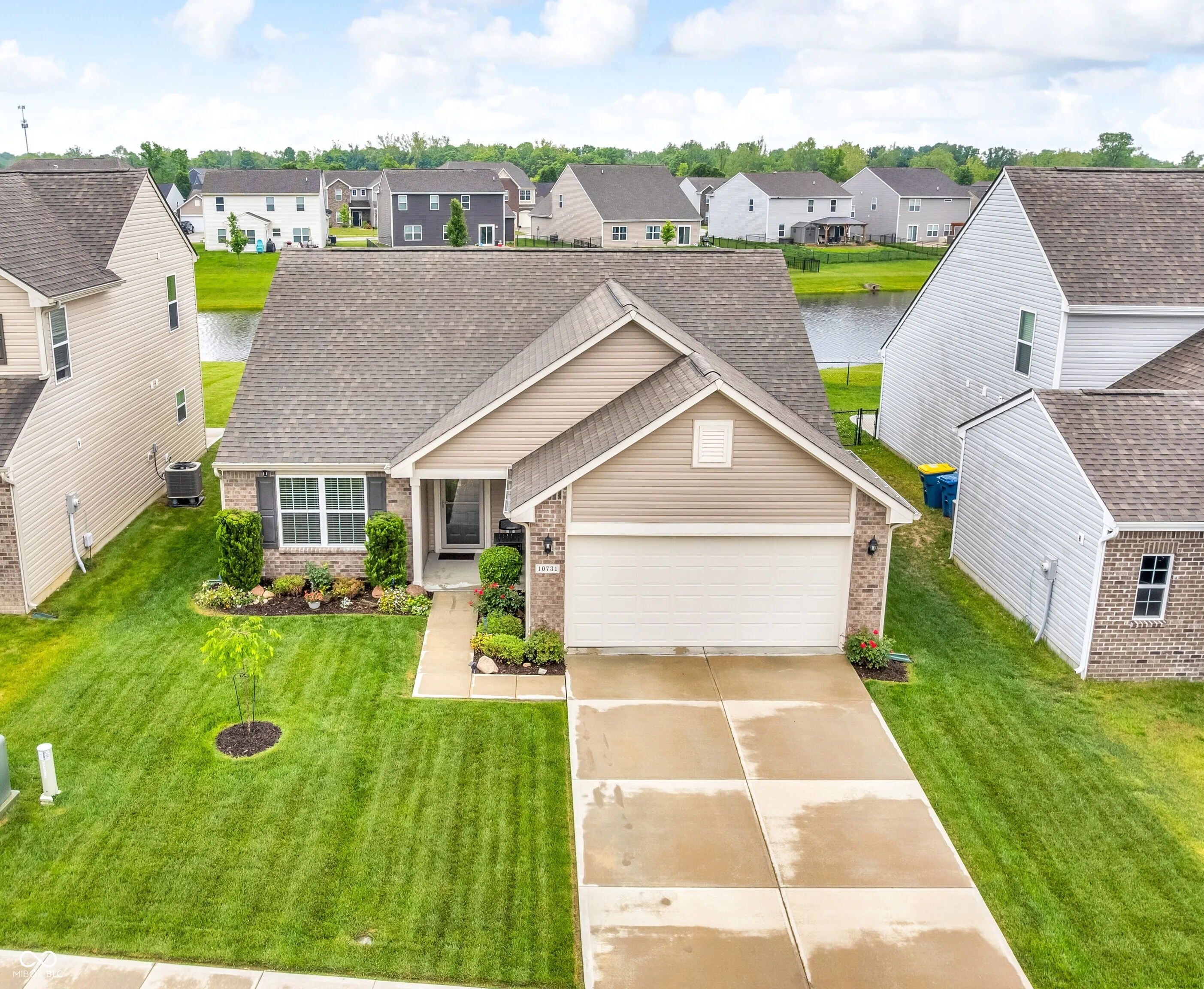 Indianapolis, Indiana 46239, United States, 3 Bedrooms Bedrooms, ,2 BathroomsBathrooms,Residential,Pending,136161