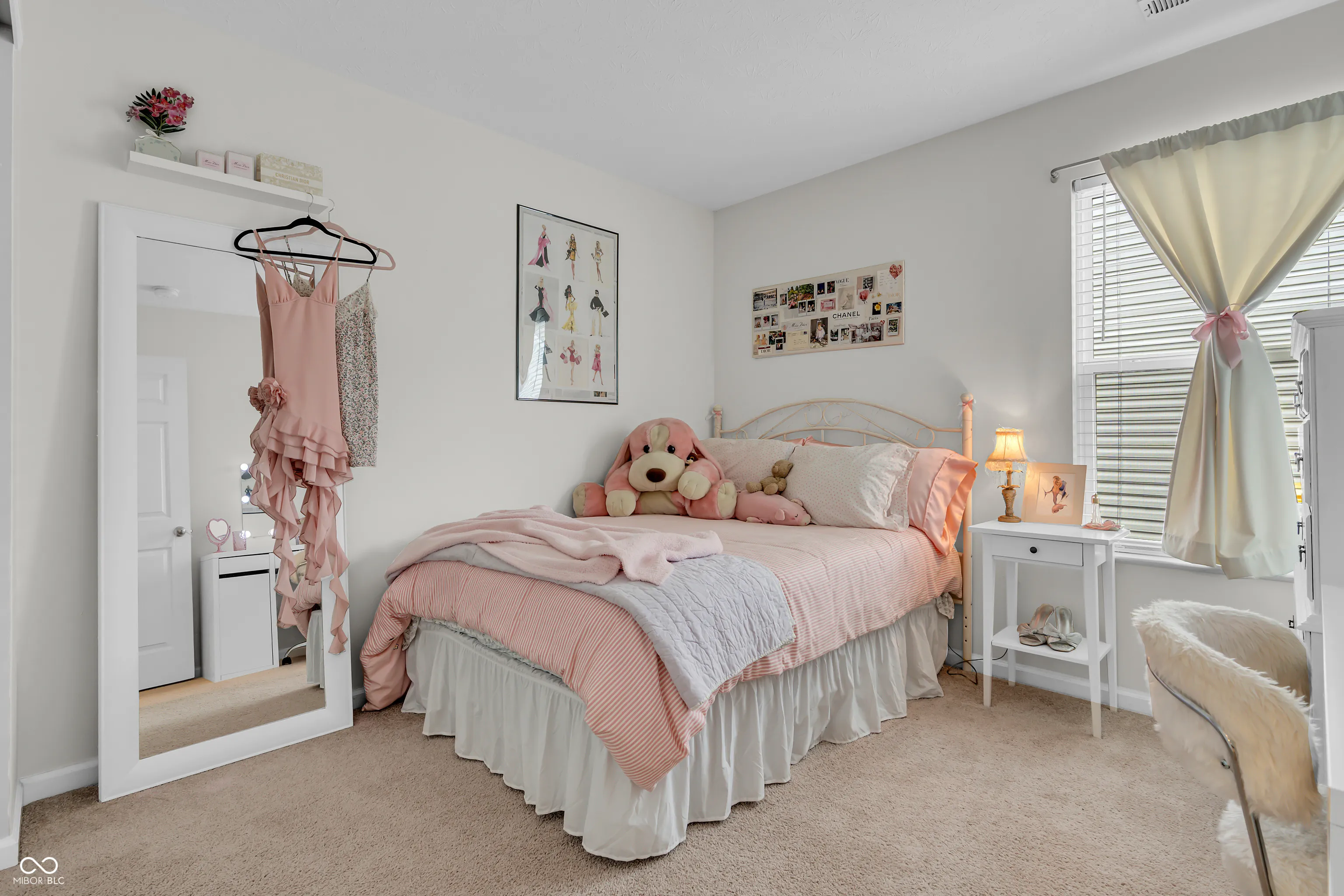 Indianapolis, Indiana 46239, United States, 3 Bedrooms Bedrooms, ,2 BathroomsBathrooms,Residential,Pending,136161