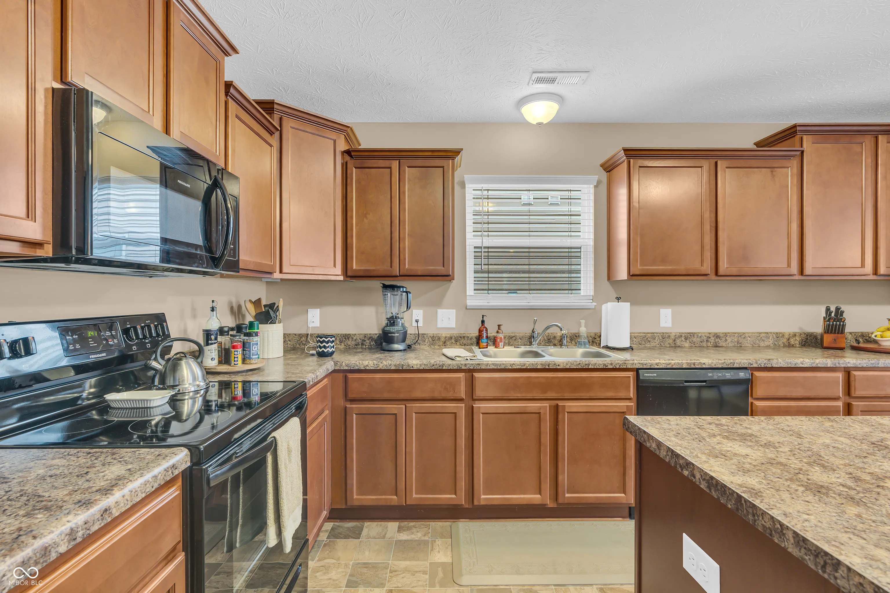 Indianapolis, Indiana 46239, United States, 3 Bedrooms Bedrooms, ,2 BathroomsBathrooms,Residential,Pending,136161