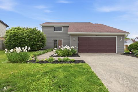 Photo of 3805 N Lancaster Drive, Muncie, IN 47304 (MLS # 22102170)