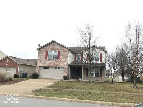 Photo of 2897 Sentiment Lane, Greenwood, IN 46143 (MLS # 22102684)