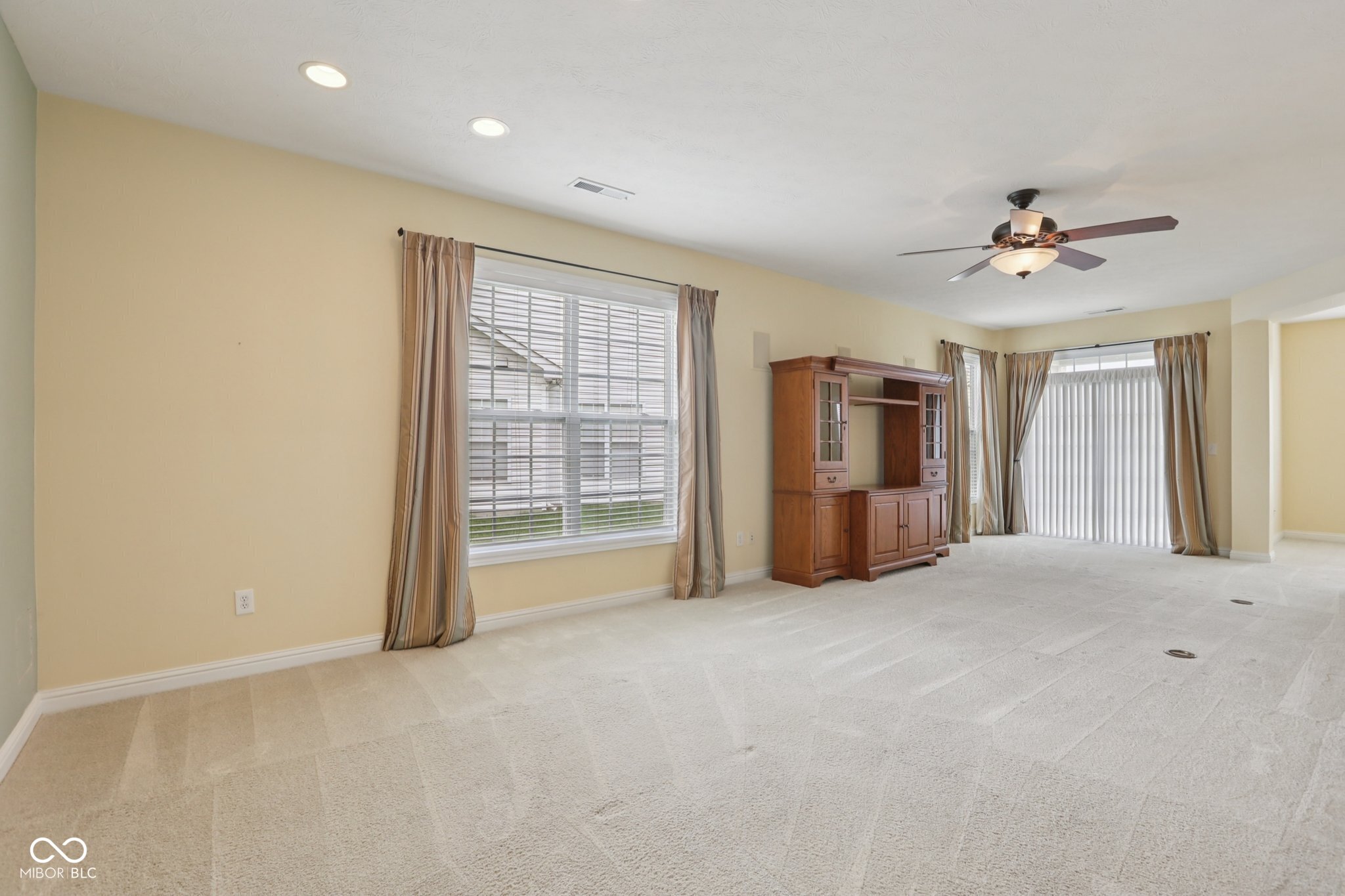 6918 Harbour Woods Overlook