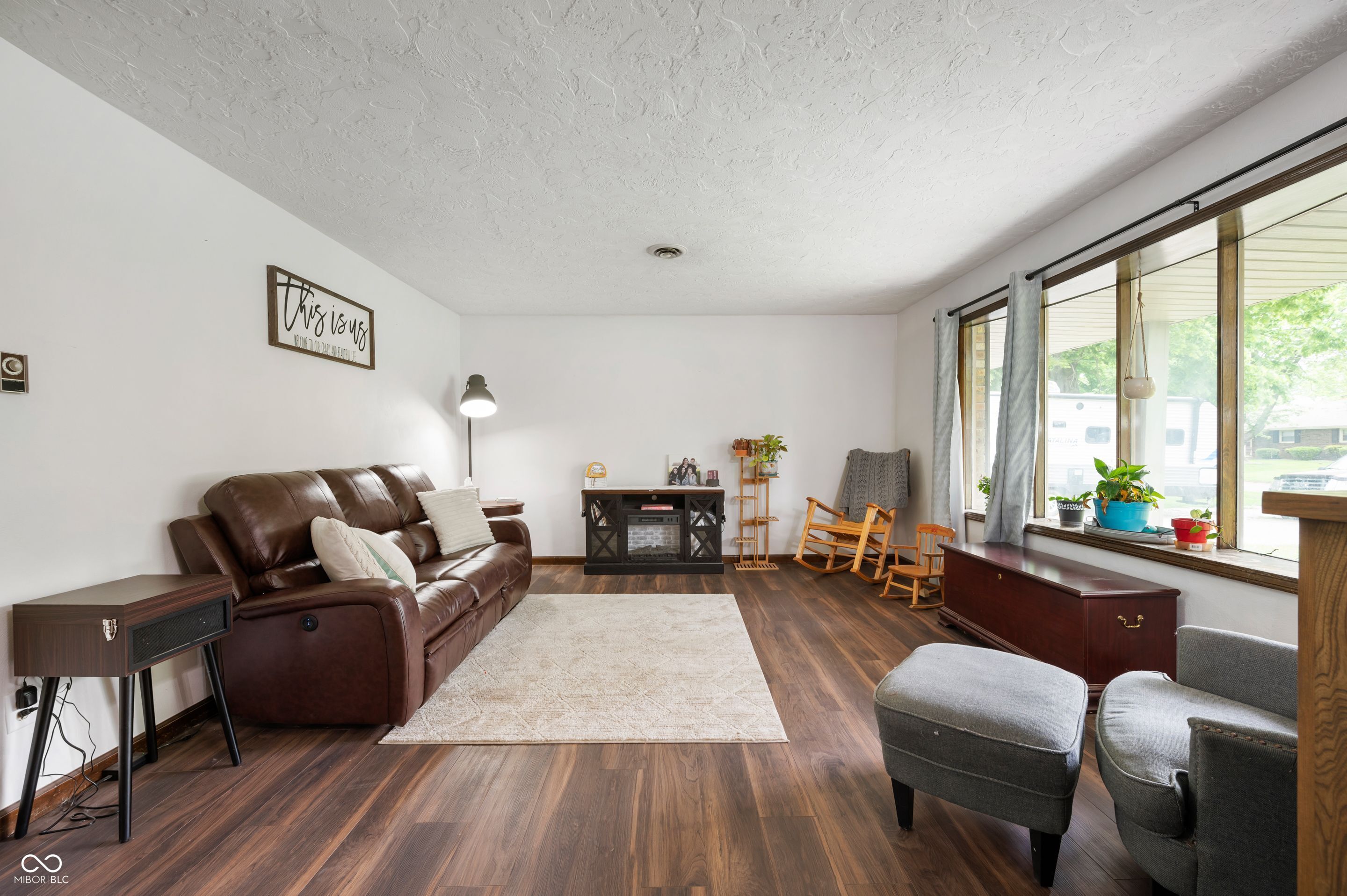 5631 N Olivia Drive