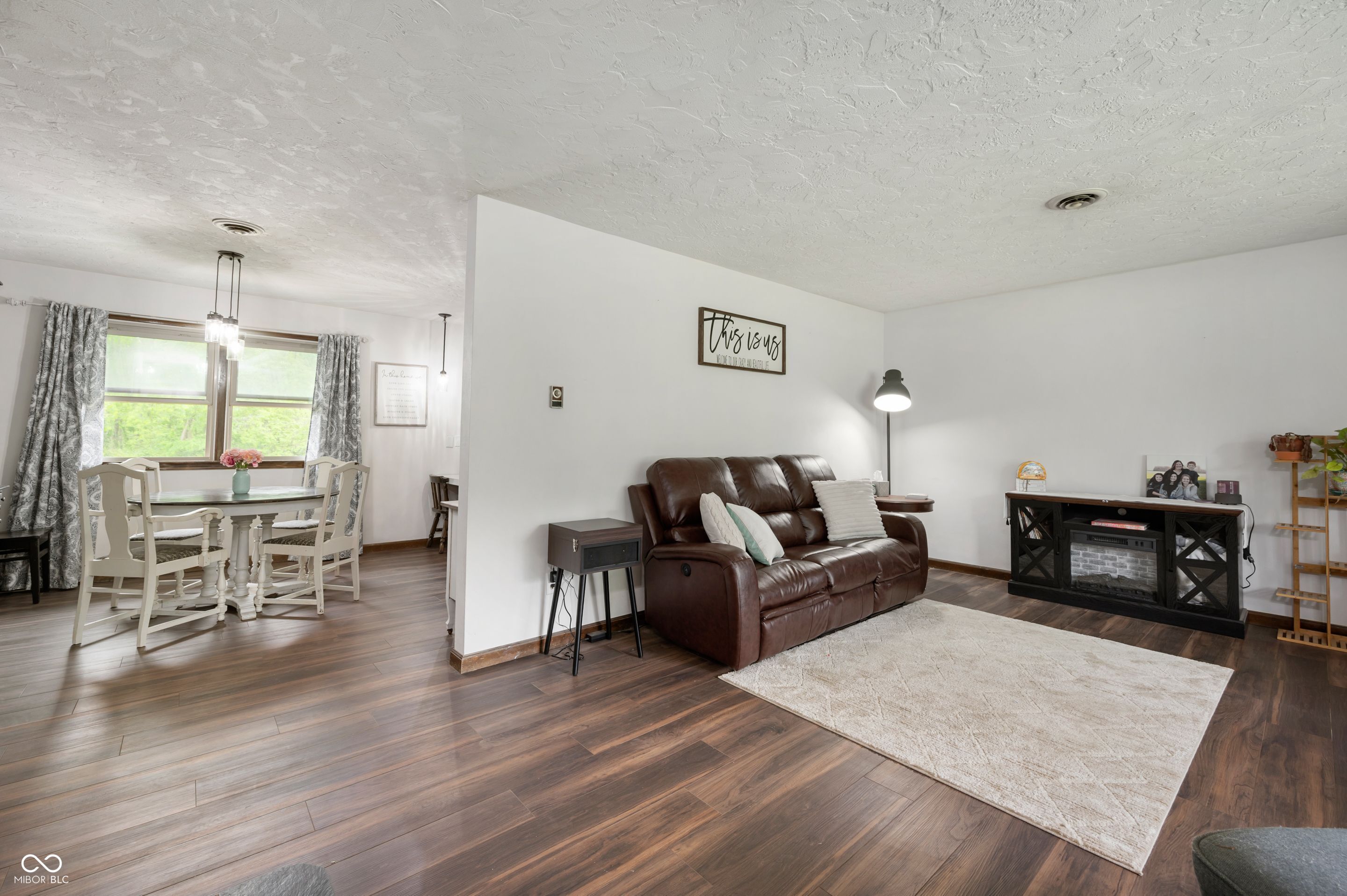 5631 N Olivia Drive