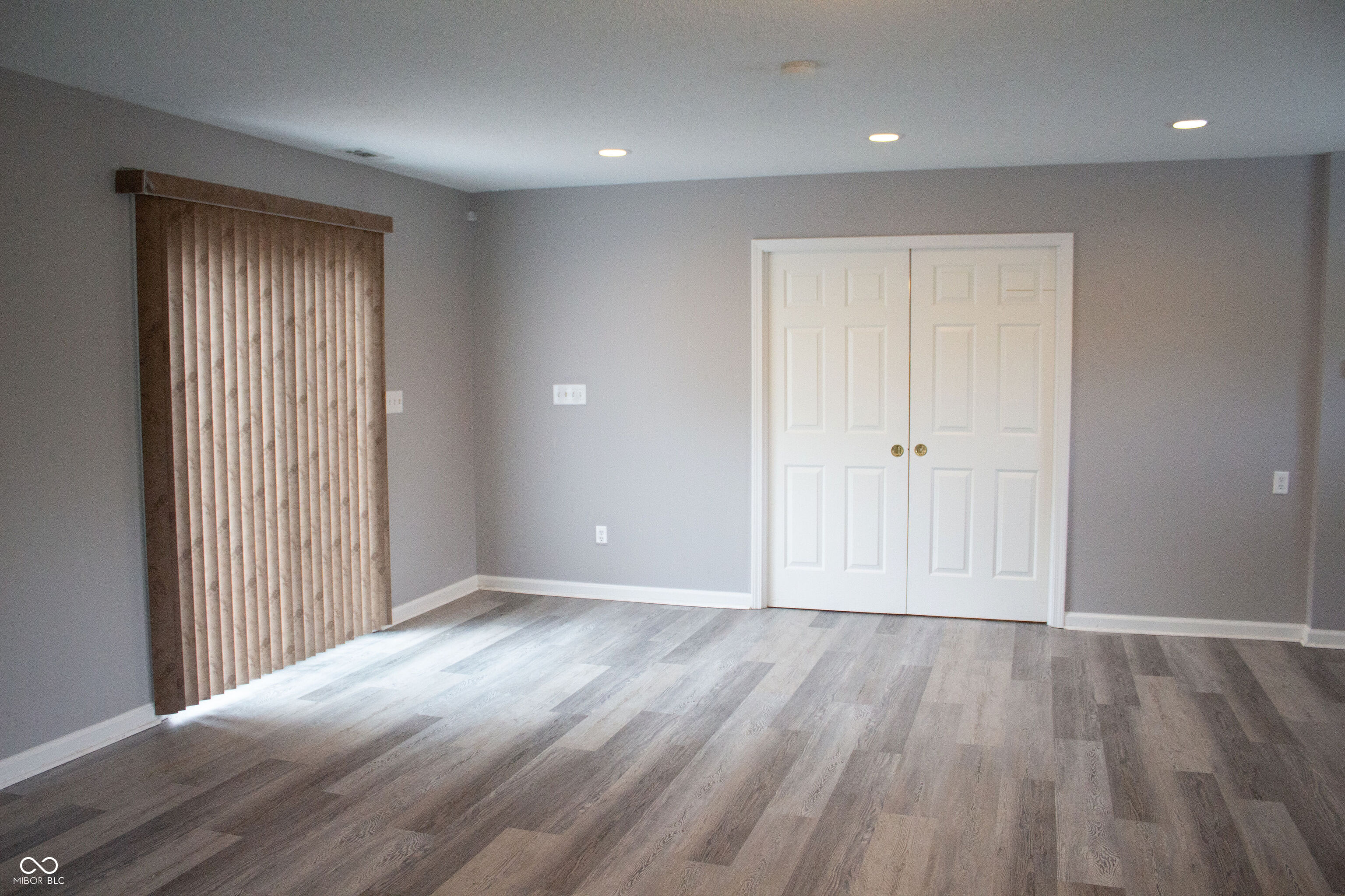 405 E New York Street