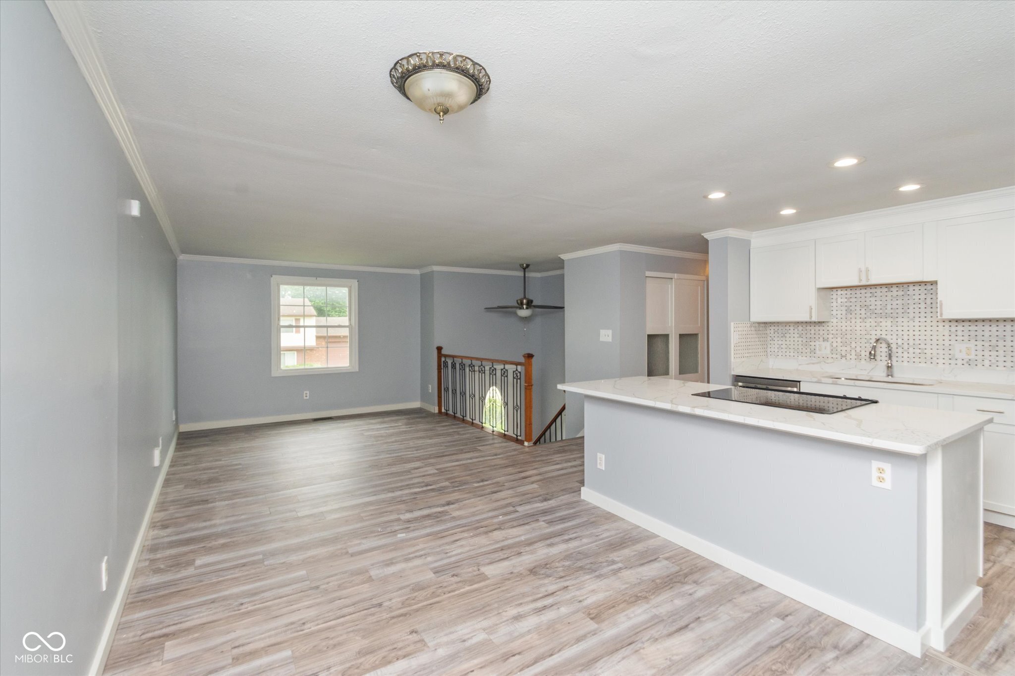 9008 Panorama Court