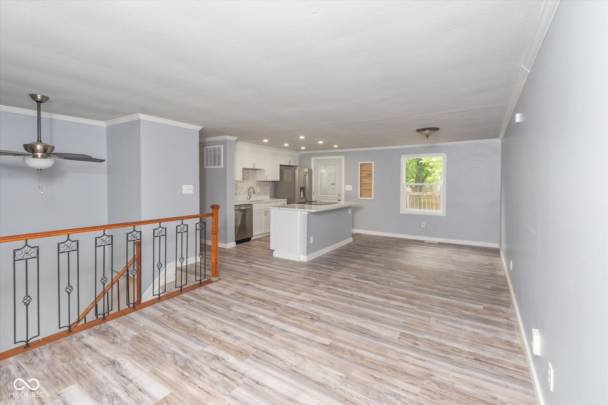 9008 Panorama Court