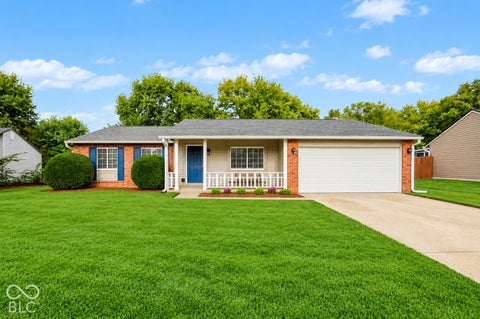 Photo of 8528 Friendship Lane, Indianapolis, IN 46217 (MLS # 22131289)