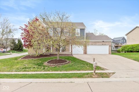 Photo of 9756 Scotch Pine Court, Fishers, IN 46037 (MLS # 22095169)