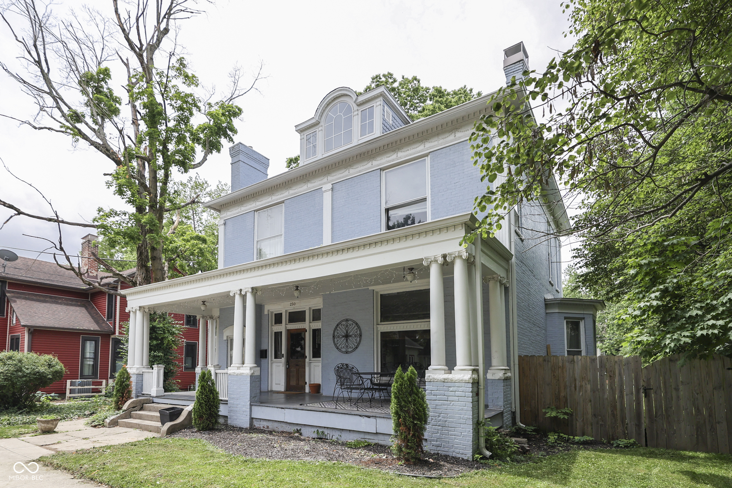 250 N Home Avenue
