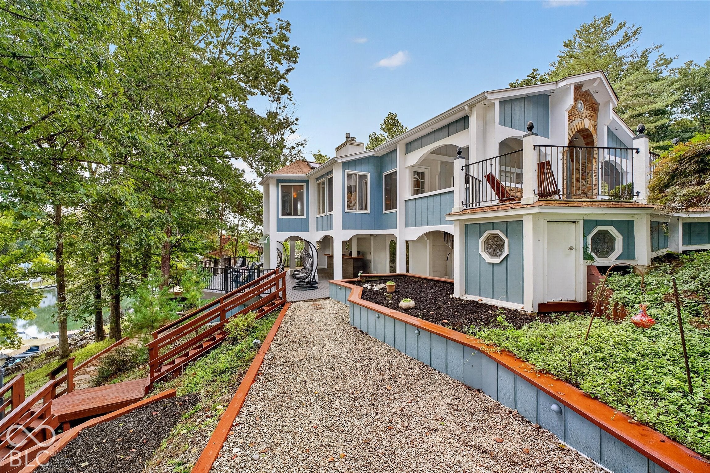7935 Ebony Drive
