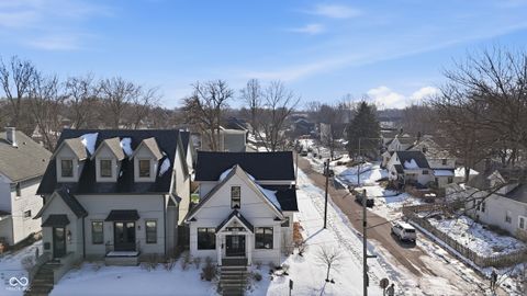 Photo of 2301 Nowland Avenue, Indianapolis, IN 46201 (MLS # 22083324)