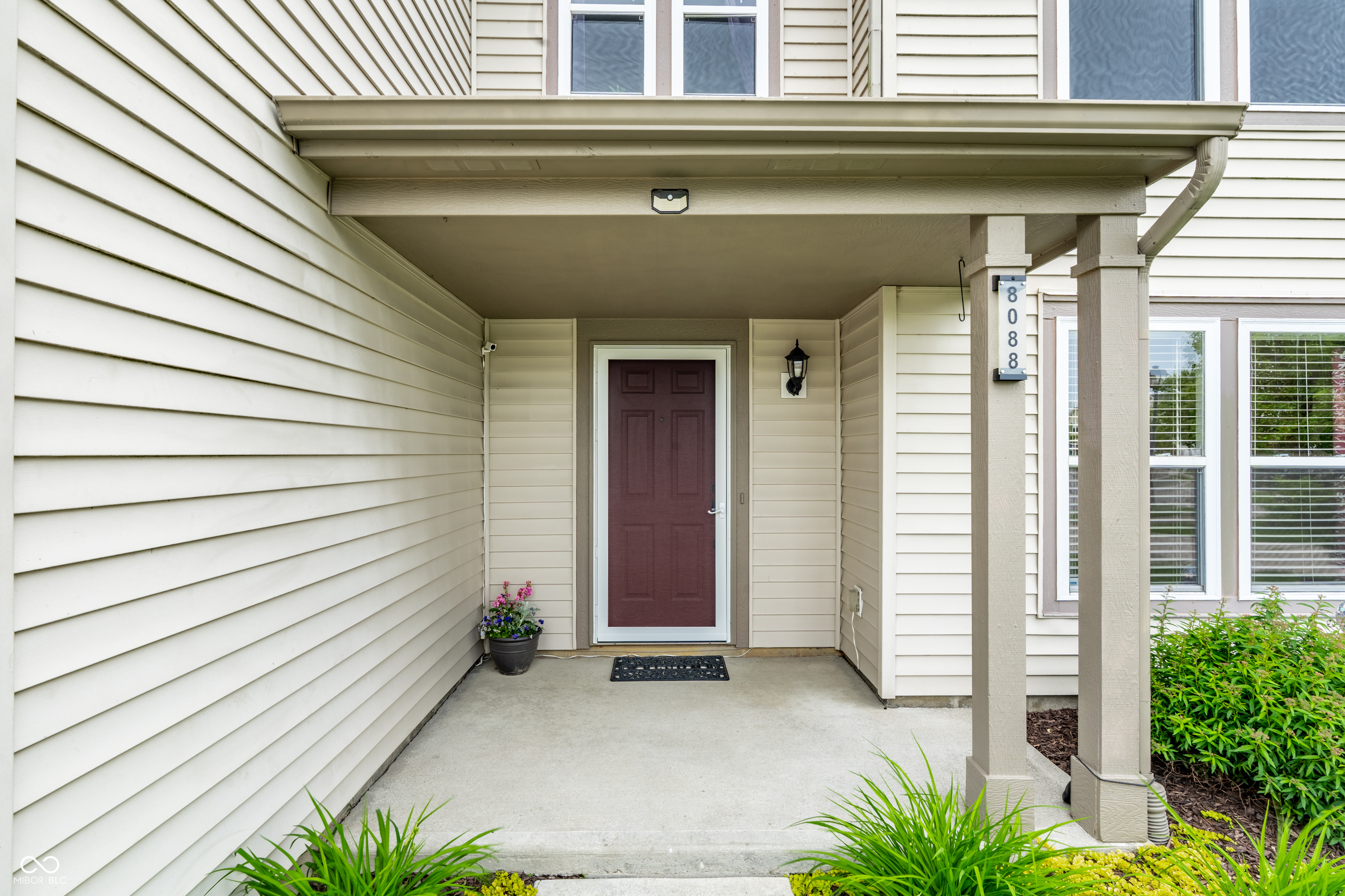 8088 Lantern Lane