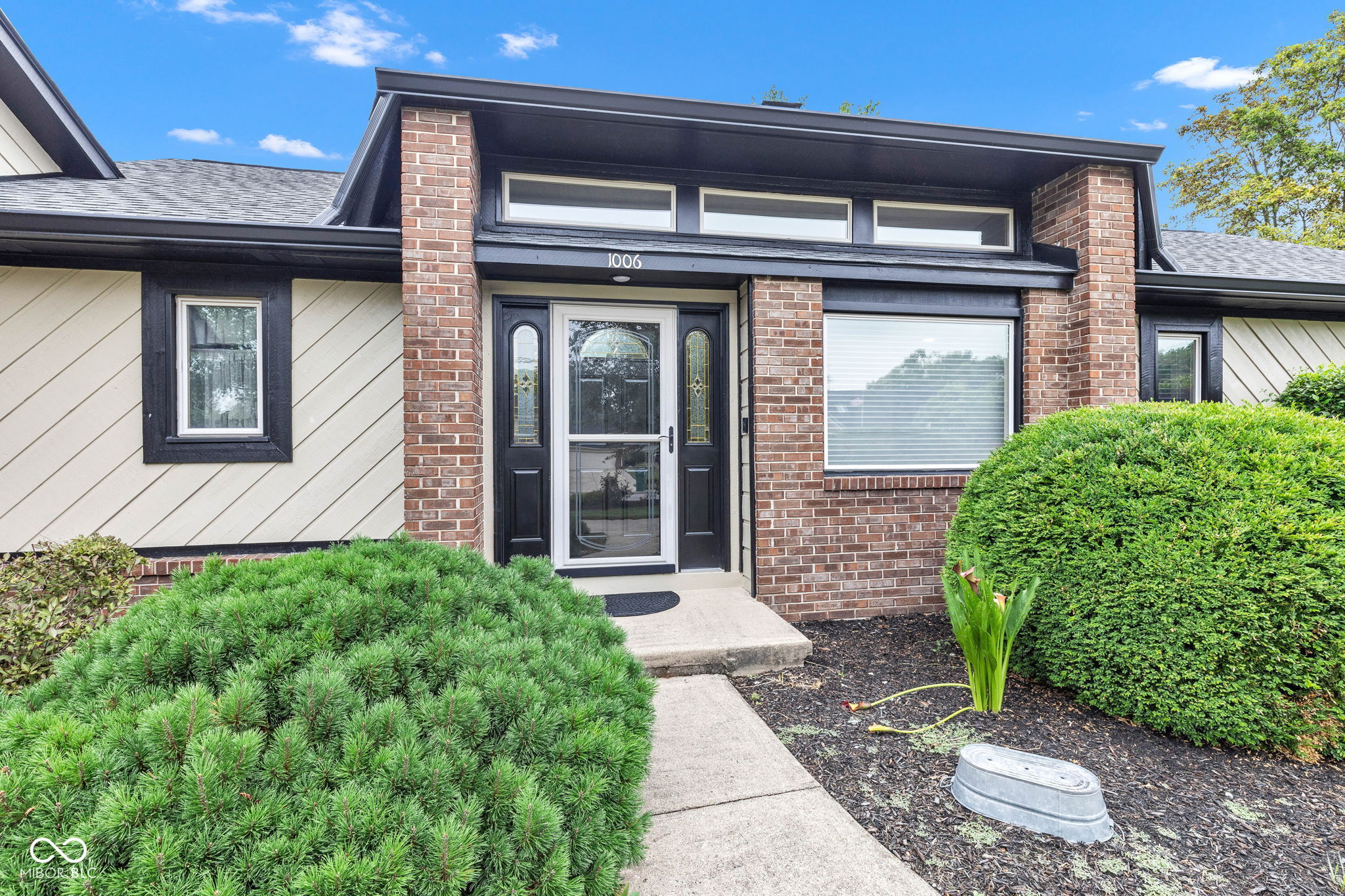 1006 Barry Drive