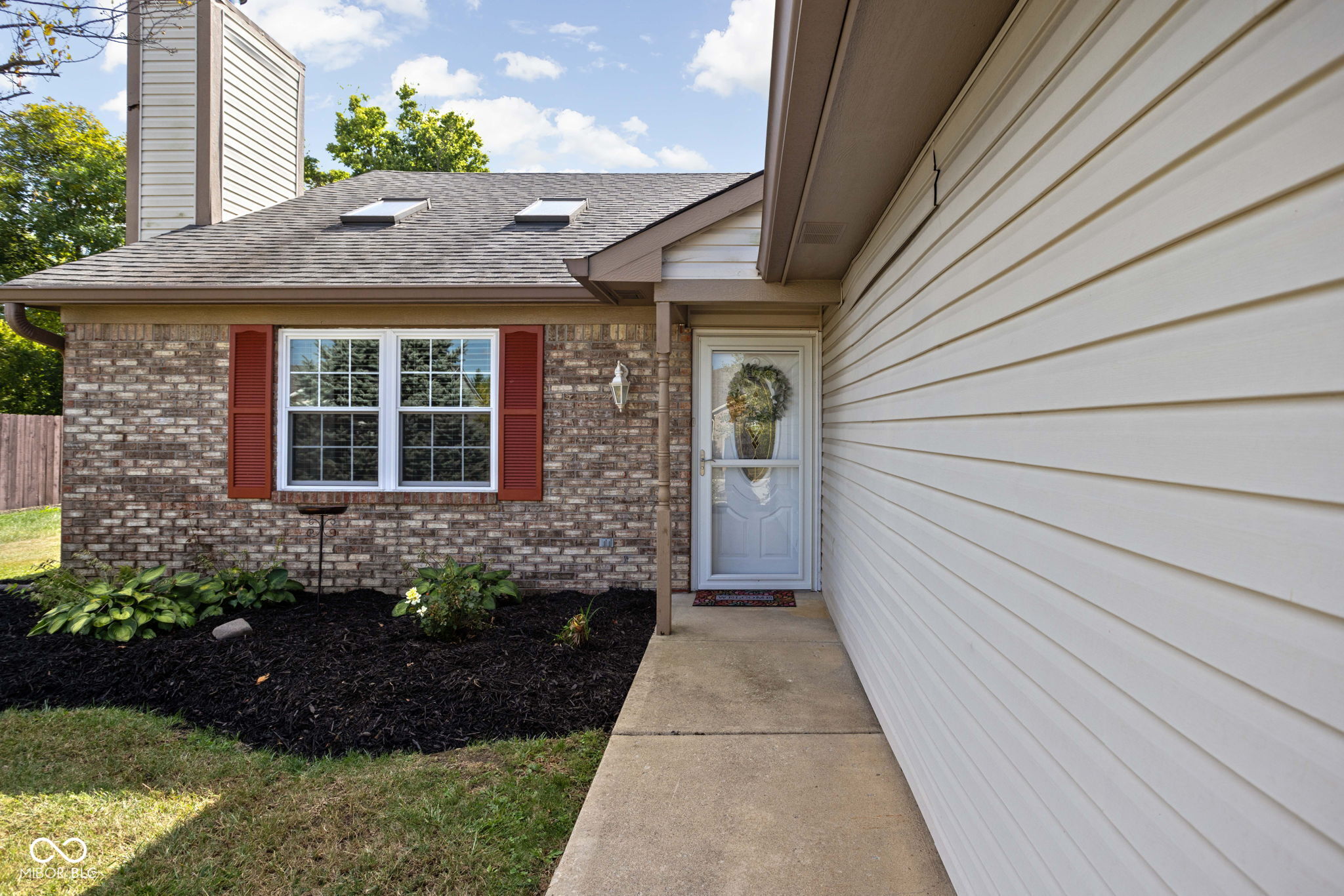 349 E Quail Wood Lane