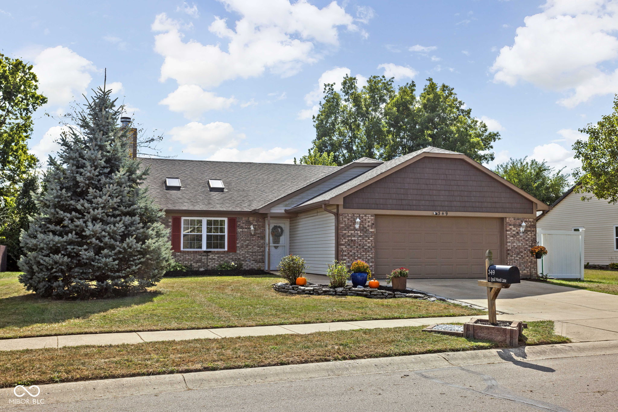 349 E Quail Wood Lane