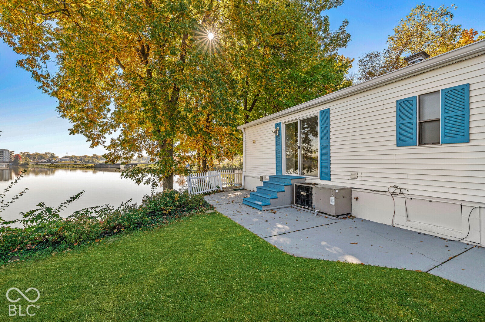 34 Blue Water Drive