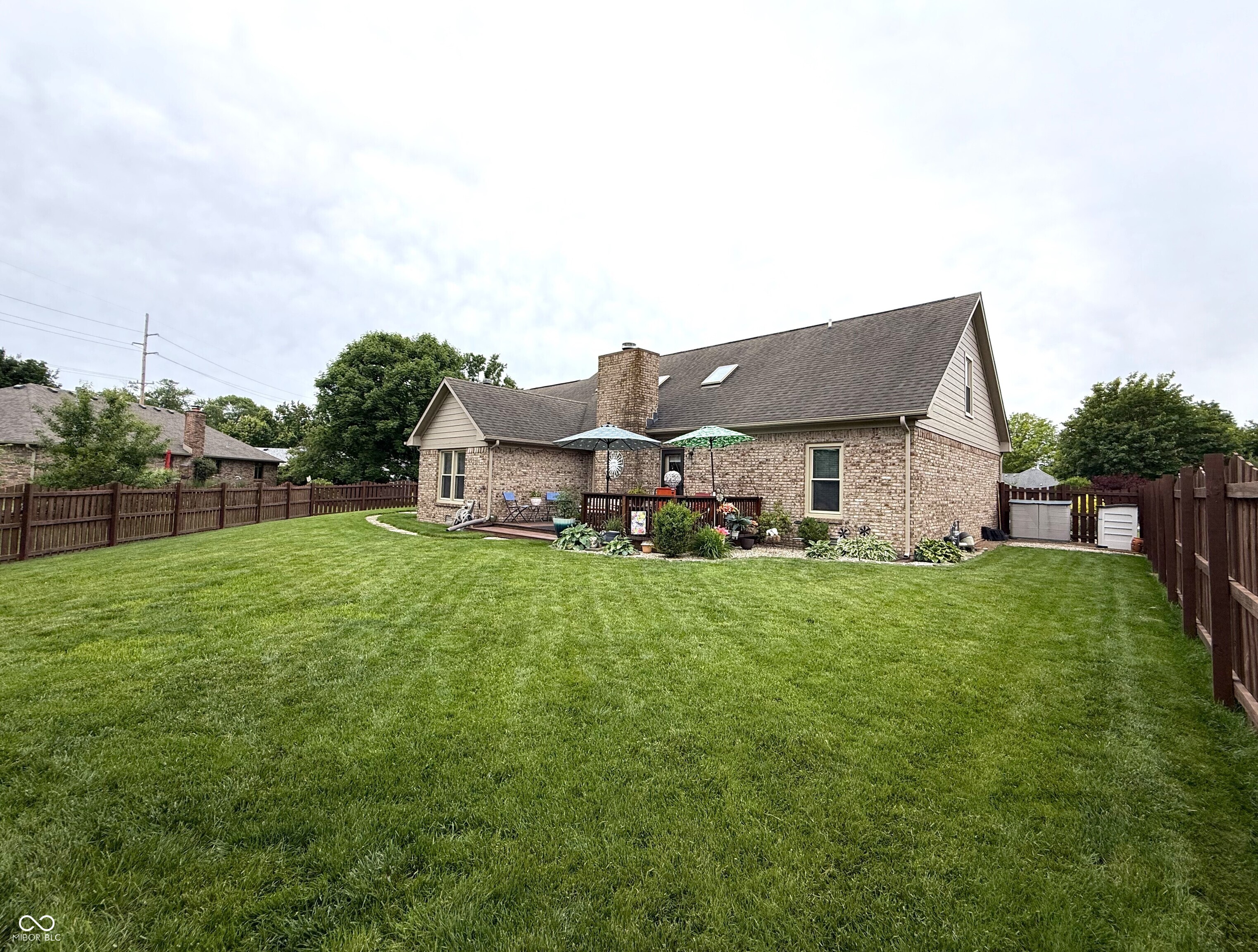 1069 Redwood Drive