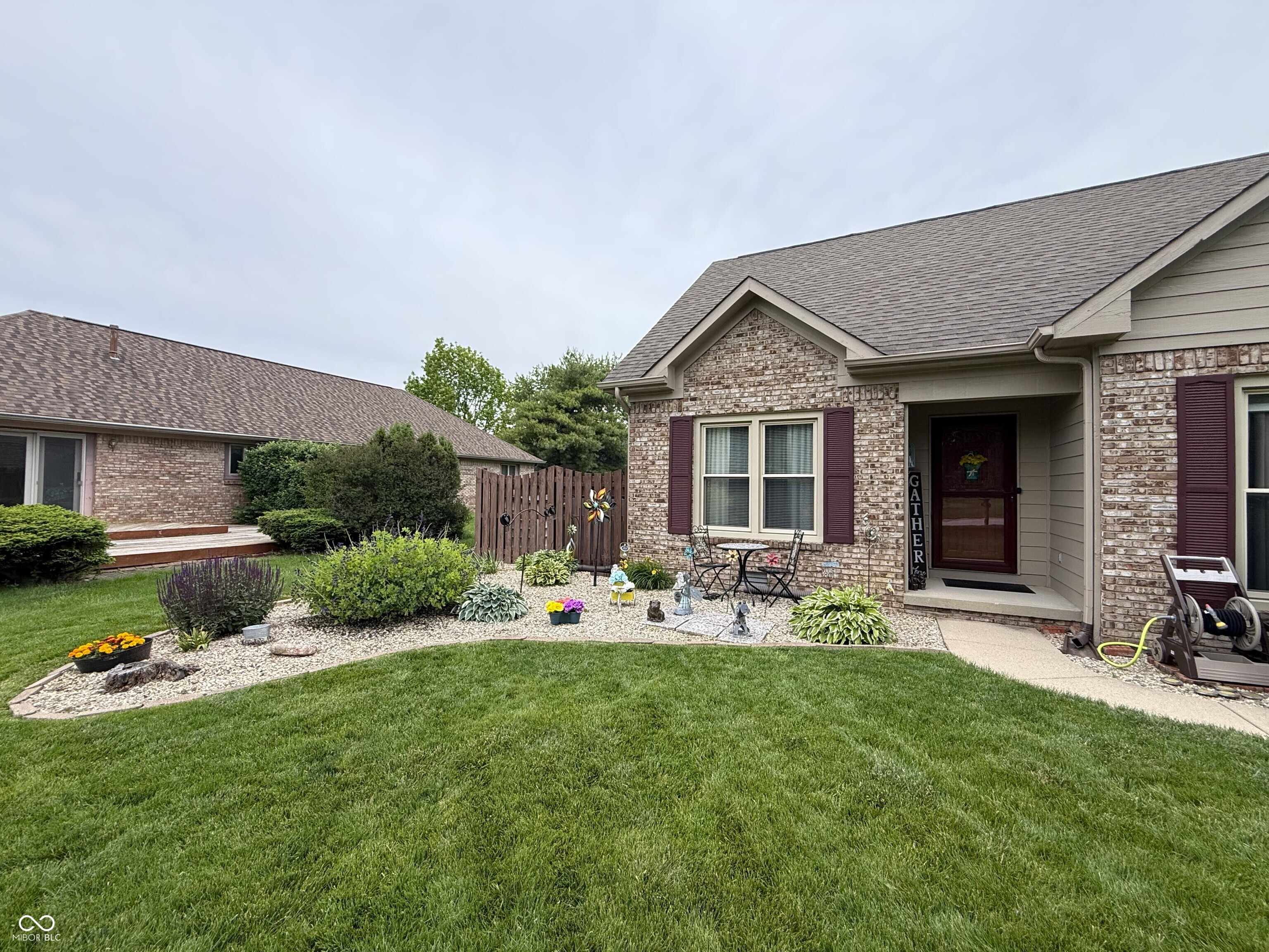 1069 Redwood Drive