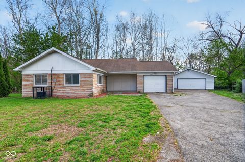 Photo of 6347 W 15th Street, Indianapolis, IN 46214 (MLS # 22095724)