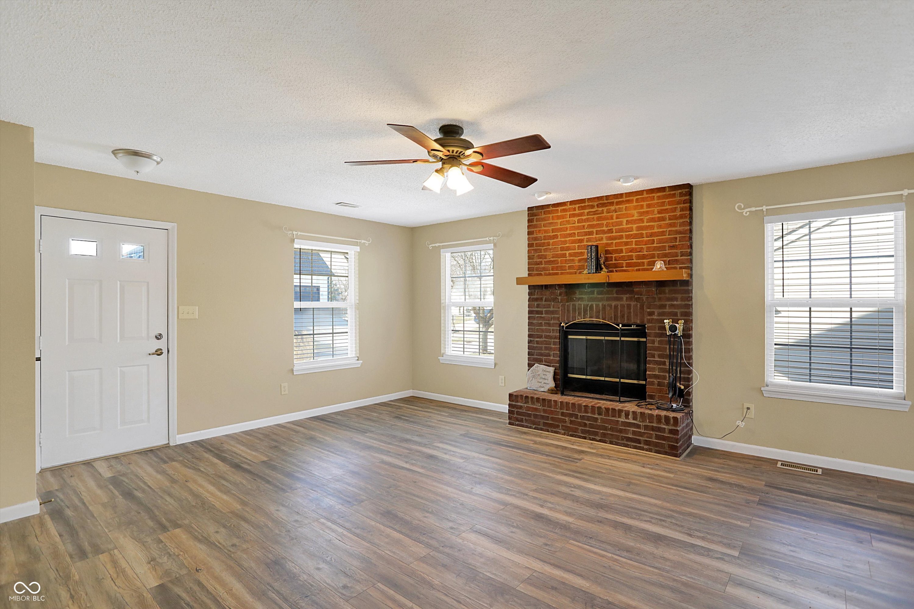 1024 Rotherham Lane