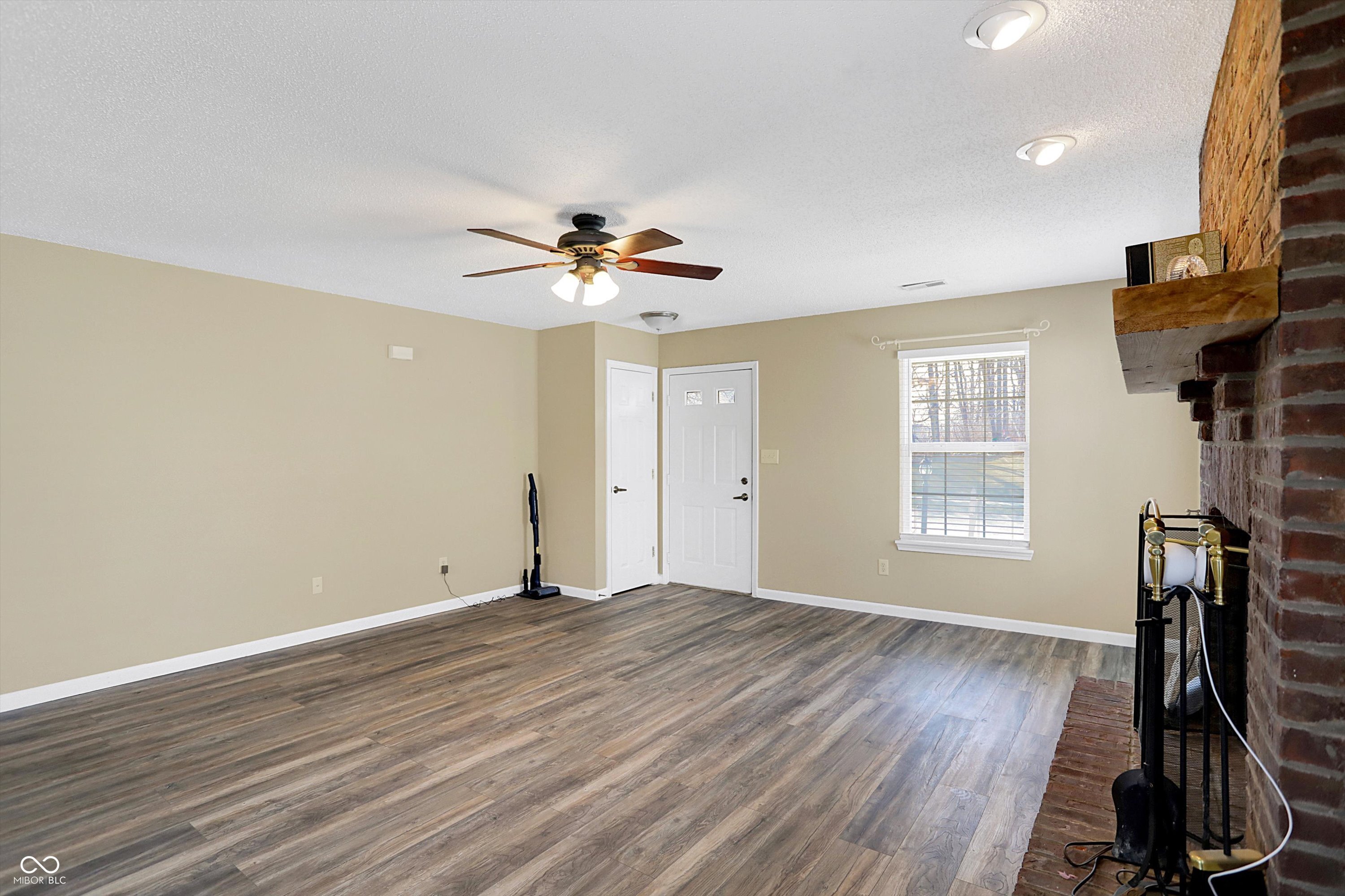 1024 Rotherham Lane