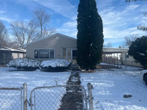 Photo of 47 S Brentwood Avenue, Indianapolis, IN 46229 (MLS # 22076622)
