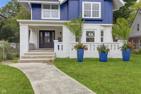Photo of 609 E 37th Street, Indianapolis, IN 46205 (MLS # 22118696)