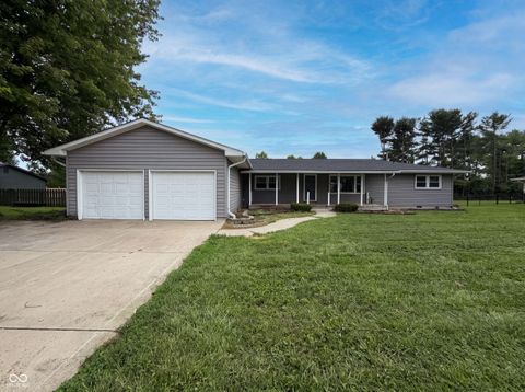 Photo for 902 W Highland Drive